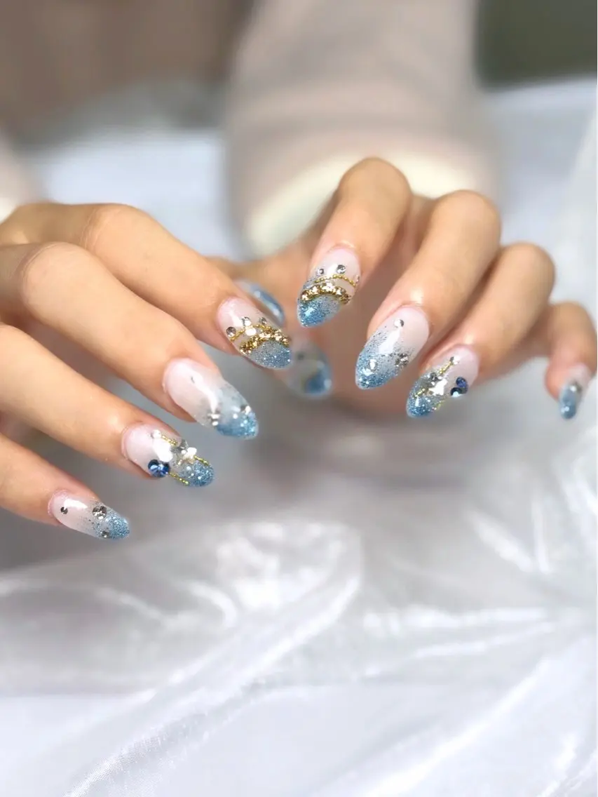 セミロング ハンドネイル nailsalon Ecliaのネイルデザイン