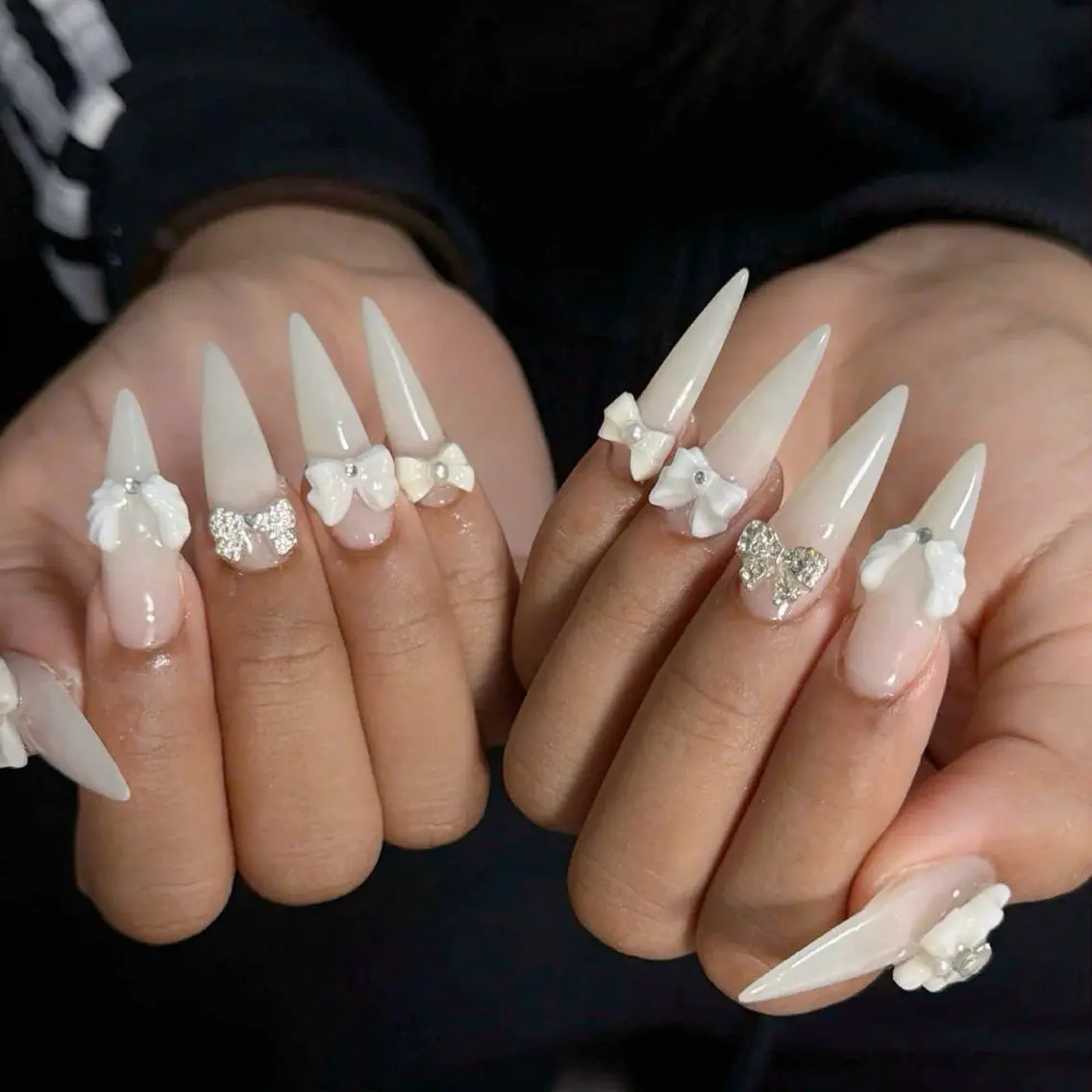 ネイル キラキラネイル マグネットネイル ぷっくりネイル 春ネイル ワンホンネイル ハンドネイル Candy Nailのネイルデザイン