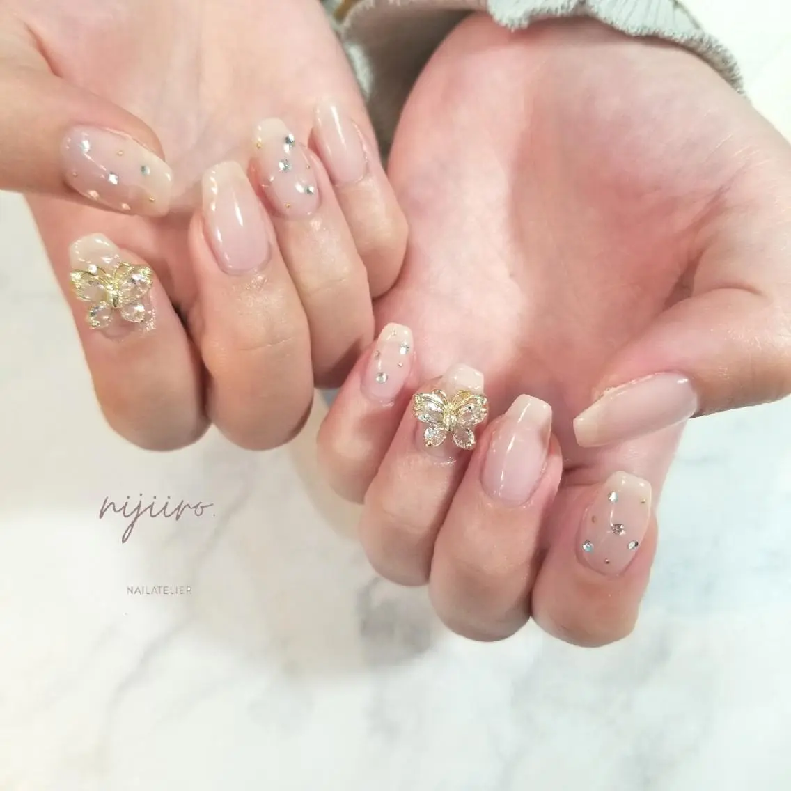 ネイル シンプルネイル ハンドネイル nijiiro🌈 サトウのネイルデザイン