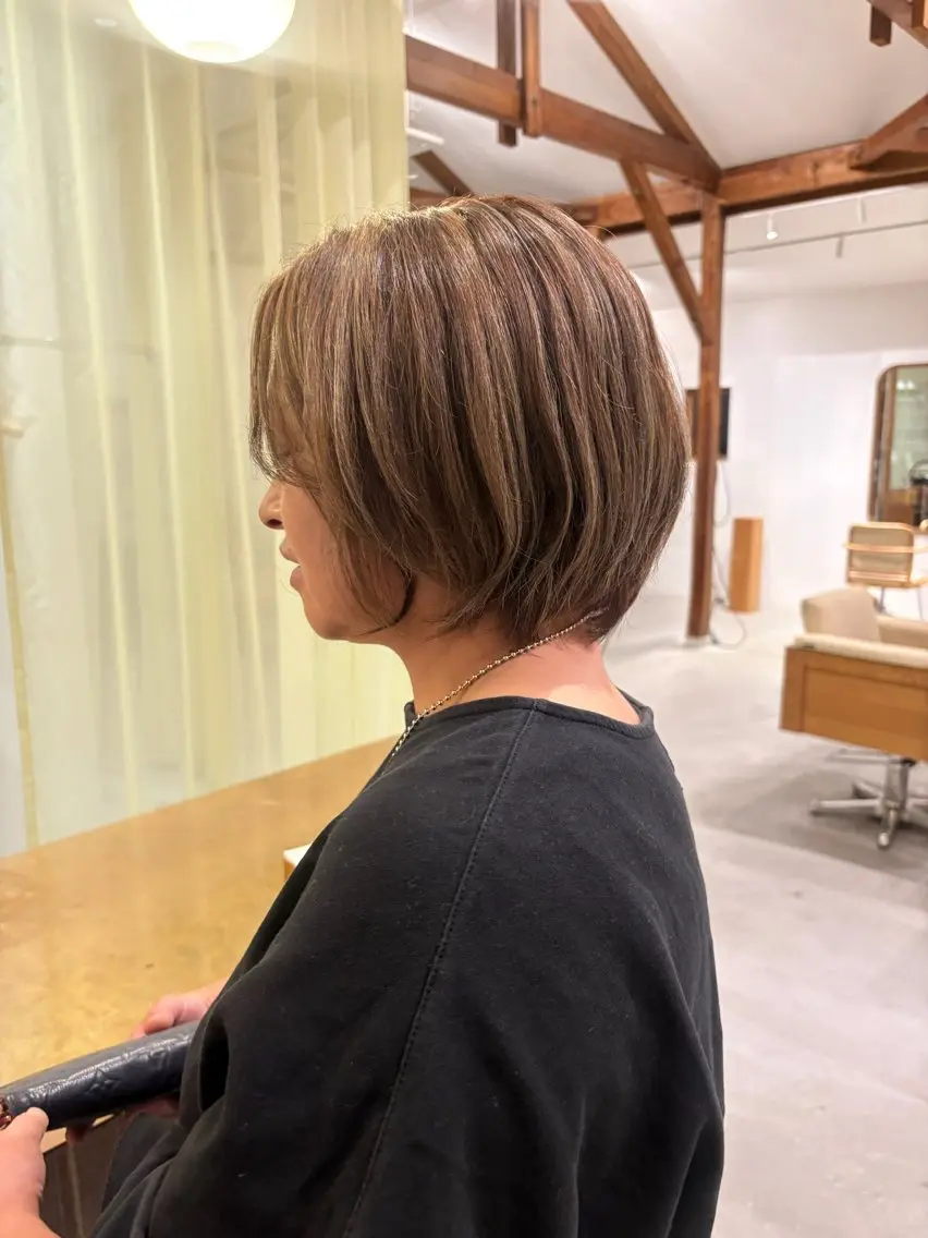 ショート カラー izumi 【mikke】のヘアスタイル