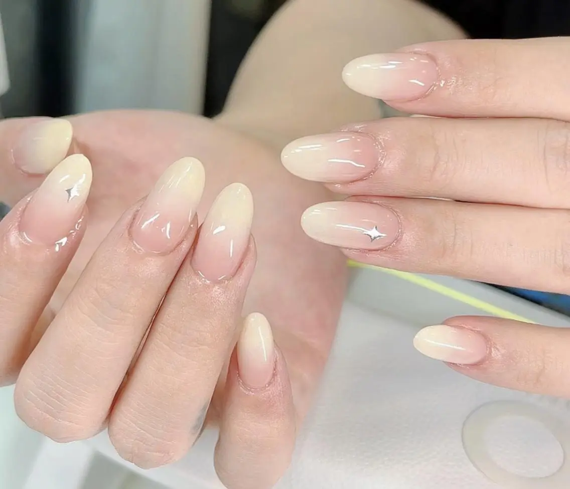 ネイル ハンドネイル 🎀 KiKi_nailのネイルデザイン