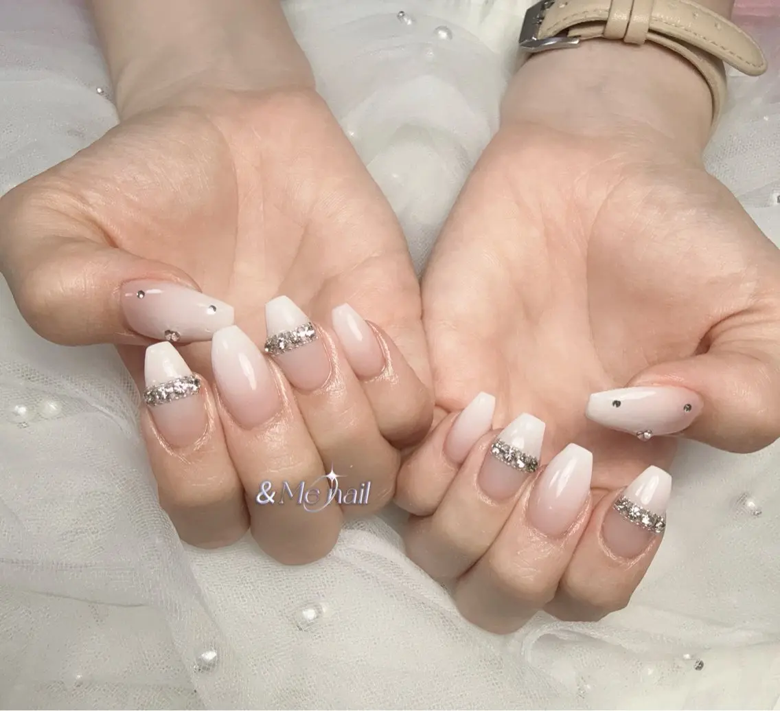 ネイル ハンドネイル &ME タカのネイルデザイン