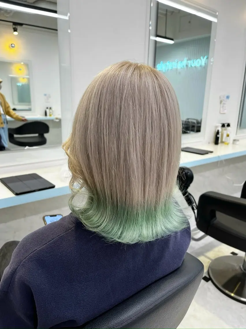 ミディアム カラー ヘアカラー トリートメント ブリーチカラー 🩵MIZUKIのヘアスタイル