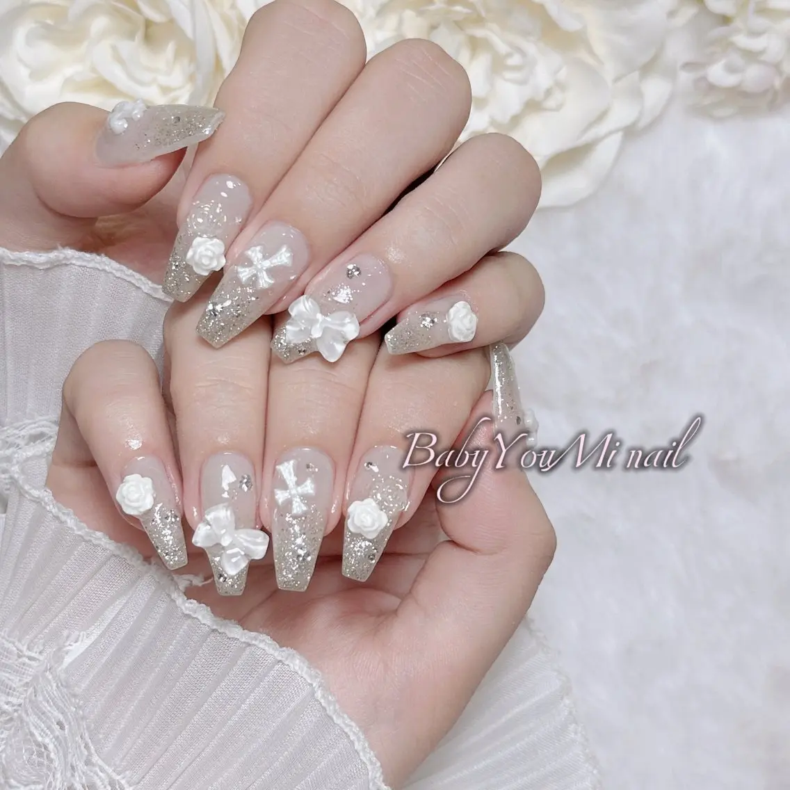 ネイル オーロラネイル チークネイル 成人式 フットネイル フレンチネイル ハンドネイル BabyYouMi nailのネイルデザイン