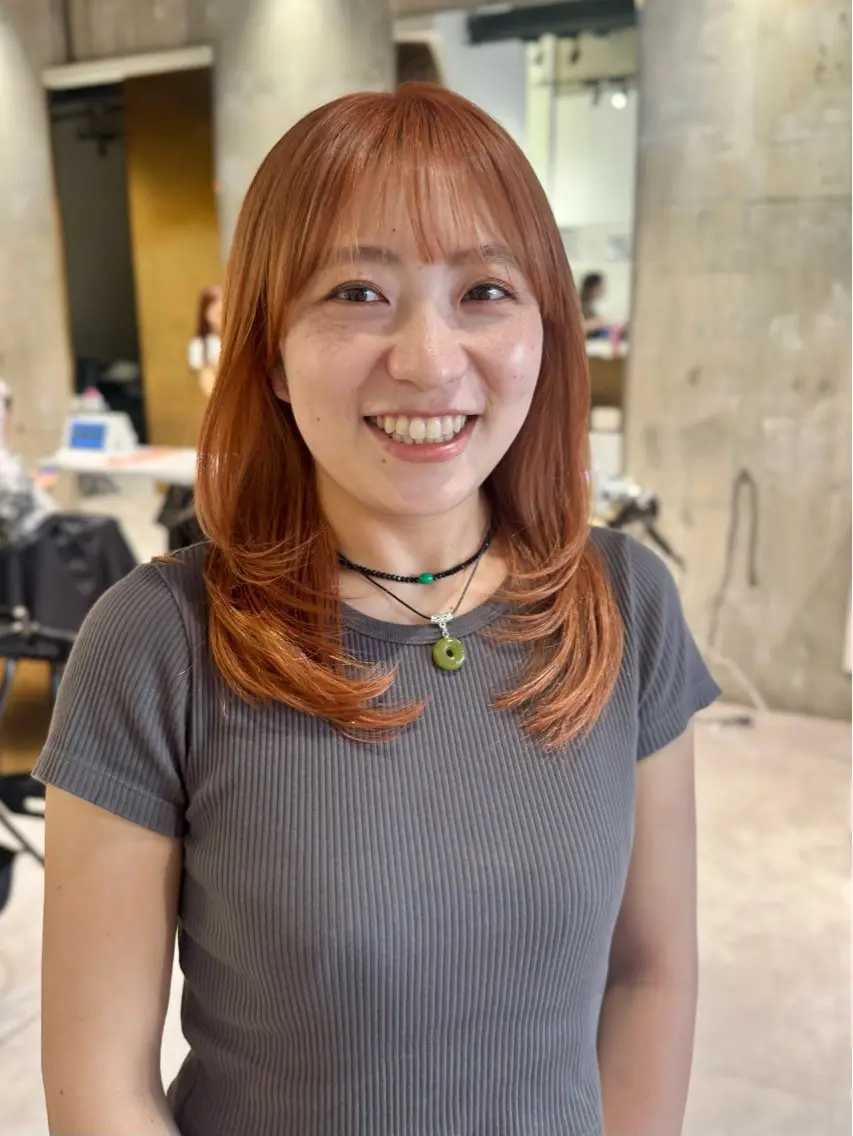 ミディアム カラー カット ヘアカラー トリートメント ☀️海外レイヤー 🇺🇸/ヒナコのヘアスタイル