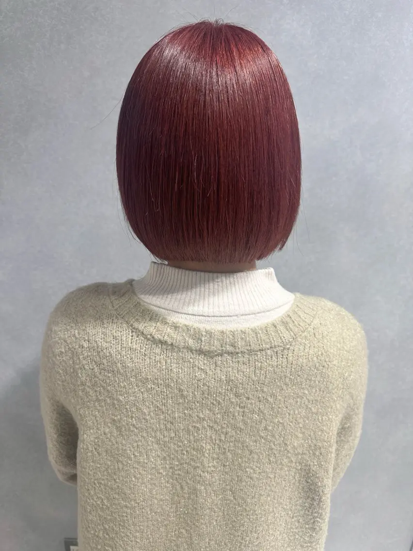 ショート カラー ブリーチ カット ヘアカラー 唐澤 千尋のヘアスタイル