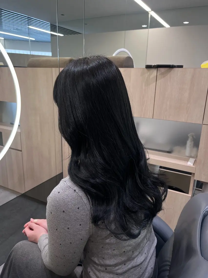 ロング カラー Mi kuのヘアスタイル