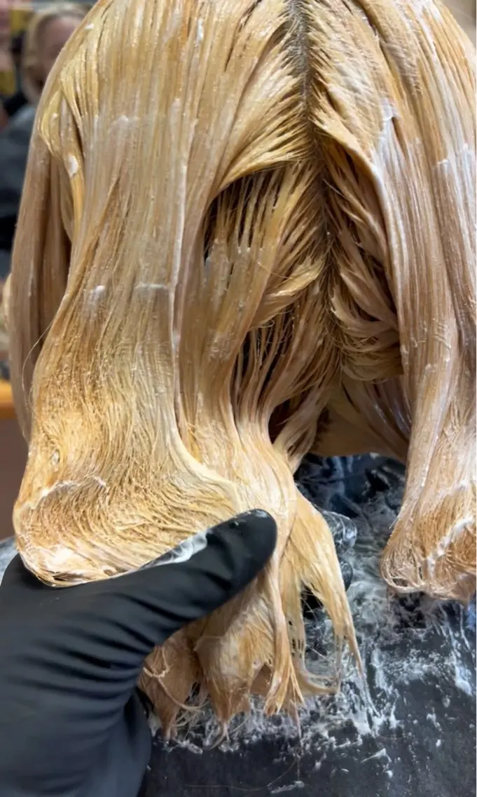 カラー かぁちゃん 橋本のヘアスタイル