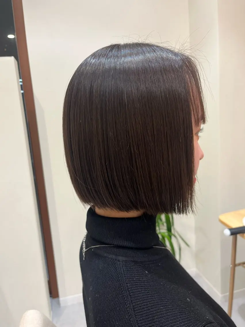 明石 咲桜花のヘアスタイル