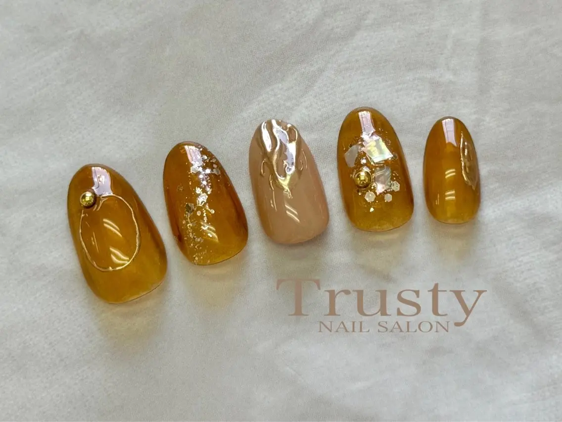 ネイル Trusty新小岩 杉山のネイルデザイン