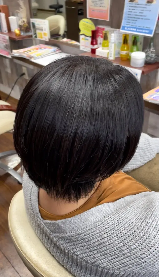 オイルカラー全頭白髪染め(シャンプーブロー込)の写真