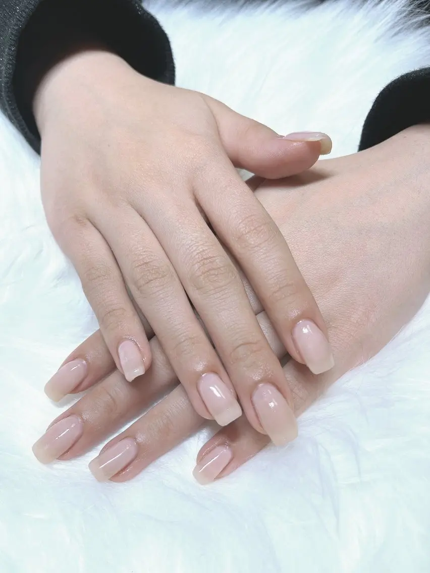 ネイル レイレア ネイルルームのネイルデザイン