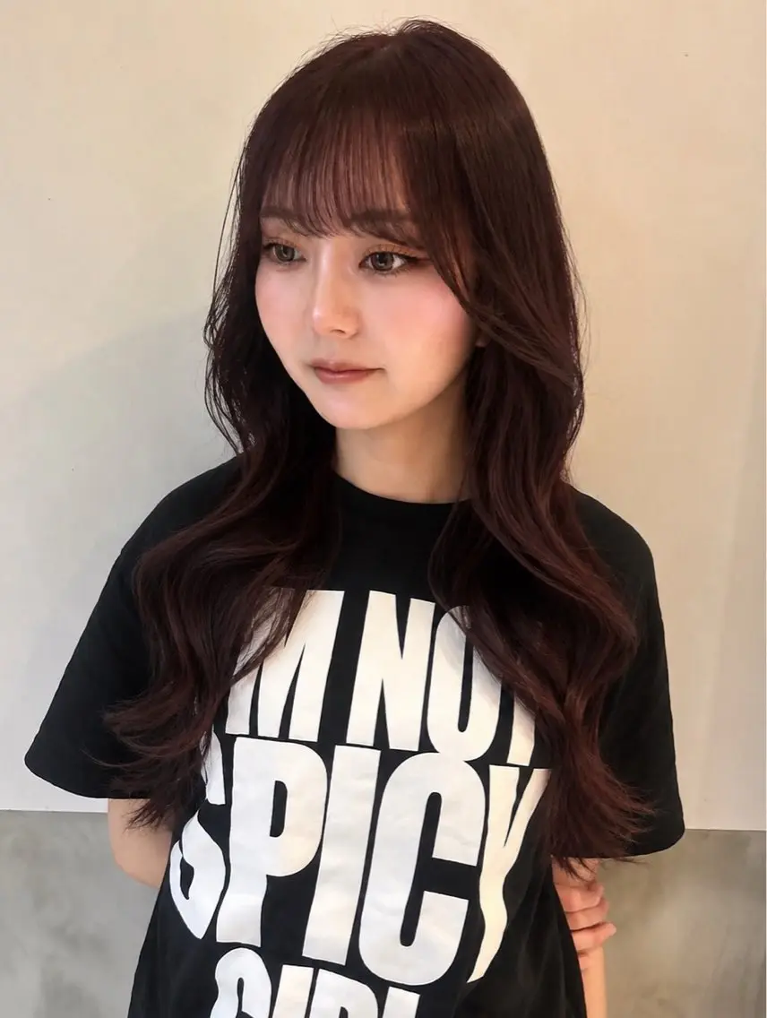 ロング ヘアカラー 【 ViVIE 】 トモ／透明感カラーのヘアスタイル