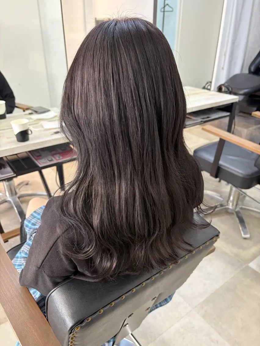 セミロング カラー 🥀韓国ヘア🥀 宮津真菜のヘアスタイル