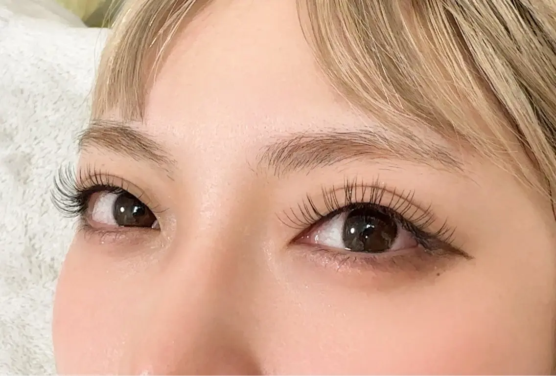 マツエク・マツパ フラットラッシュ L·ヒヒ アイラッシュのマツエク・マツパデザイン