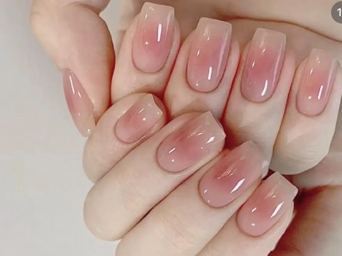ネイル ハンドネイル 💕リリ 🩷のネイルデザイン