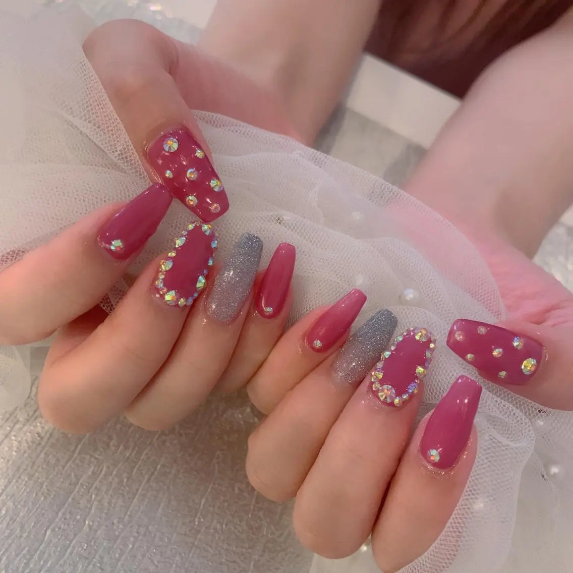 ネイル Tinaネイル 難波のネイルデザイン