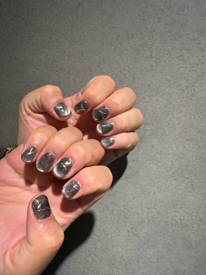 ネイル I-nailロング /ワンホン/キラキラのネイルデザイン