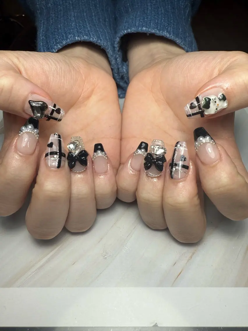 ネイル akina nailsのネイルデザイン