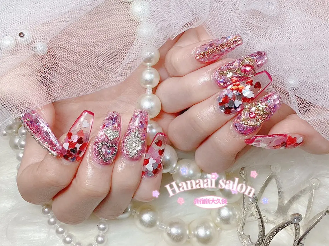 セミロング ハンドネイル Hanaai Salon新宿店のネイルデザイン