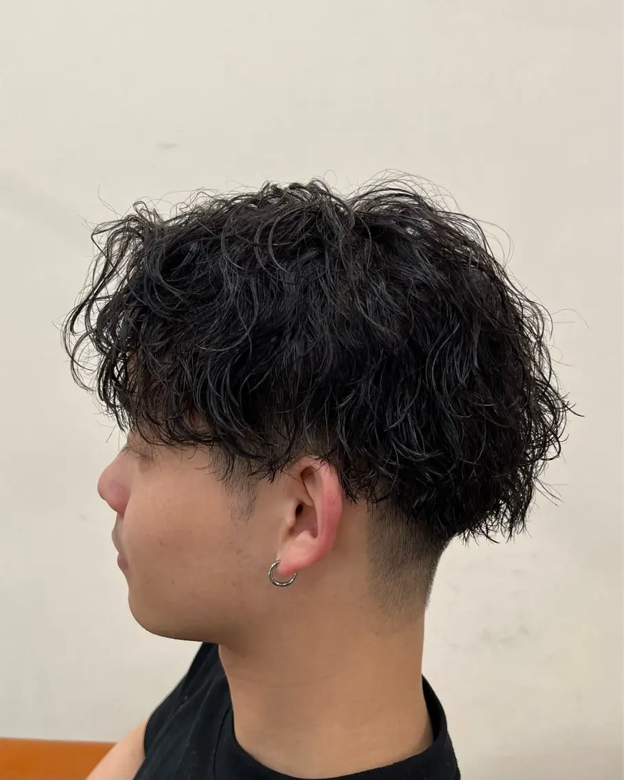 パーマ メンズ フェザーパーマメンズ ピンパーマ京都駅前のヘアスタイル
