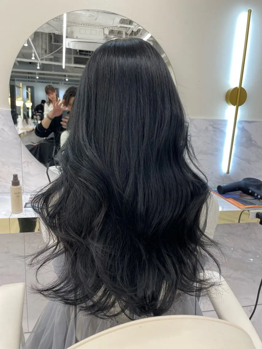 ロング カラー ヘアアレンジ 黒髪 ブルーカラー ブルーブラック 髪質改善 カット ヘアカラー トリートメント 髪質改善特化 🫧松野力也のヘアスタイル