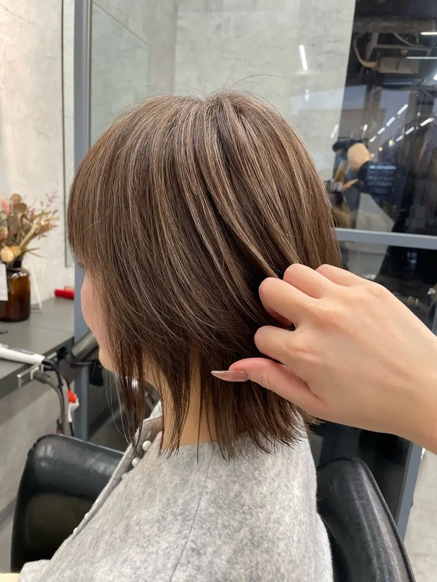 ミディアム カラー カット ヘアカラー トリートメント レイヤー×顔周 り×髪質改善/MIUのヘアスタイル