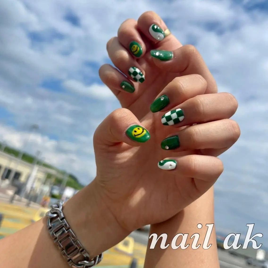 ネイル ハンドネイル ak nail .のネイルデザイン