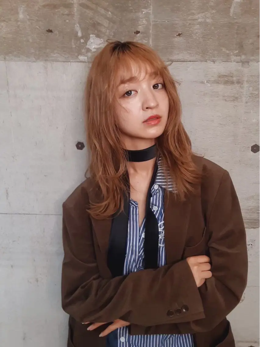 ロング ヘアカラー 栂野 実々のヘアスタイル