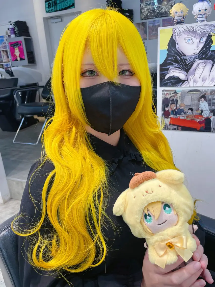 ロング カラー ブリーチ ケアブリーチ イエローカラー ヘアカラー トリートメント インナーカラー 推し ブリーチ 髪質改善のヘアスタイル