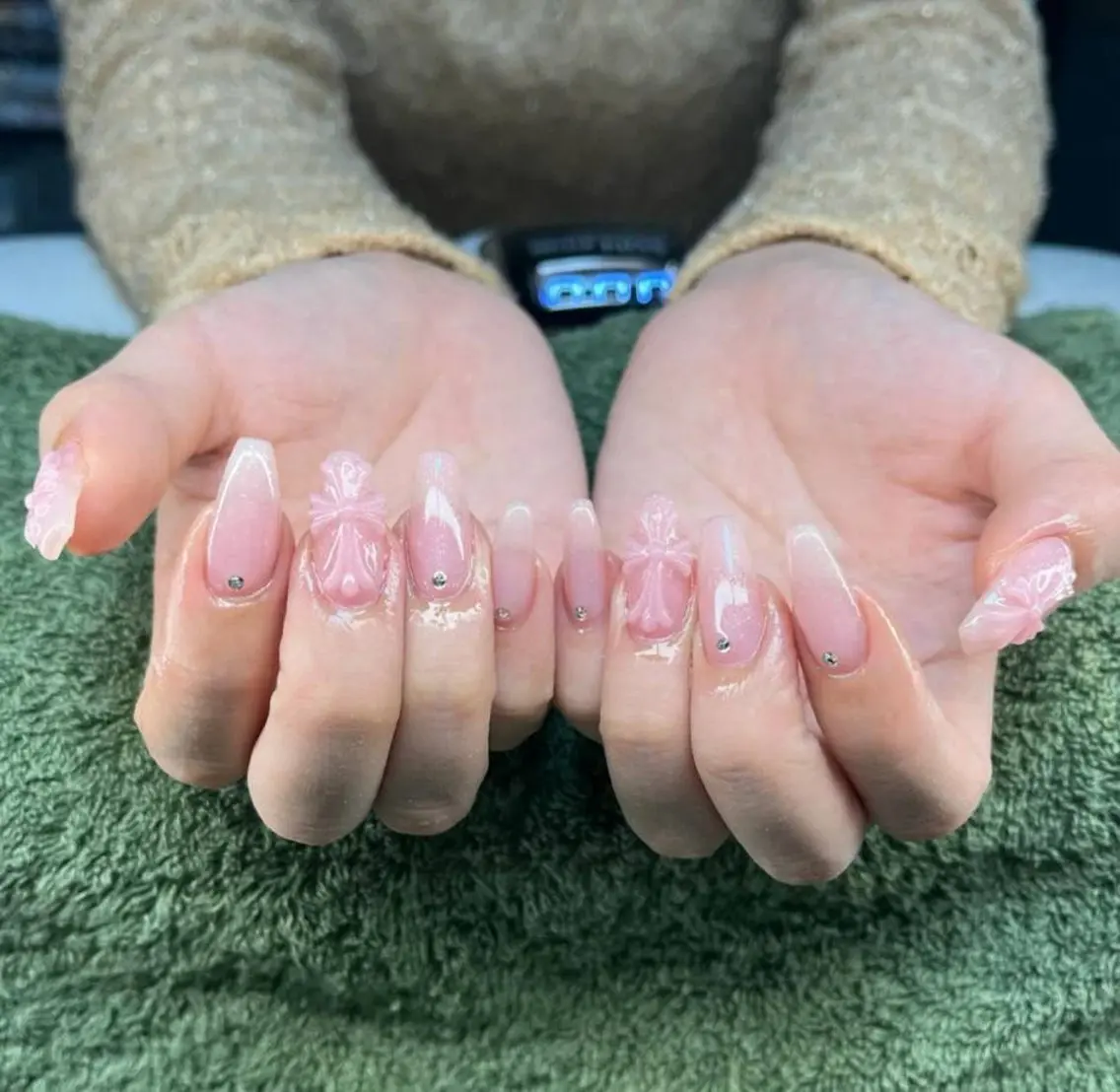 ネイル ストーンネイル ハンドネイル フットネイル MHR nailのネイルデザイン
