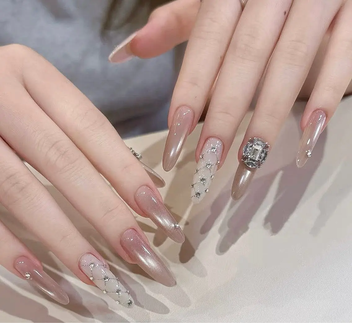 ネイル ハンドネイル Yuki Nailのネイルデザイン