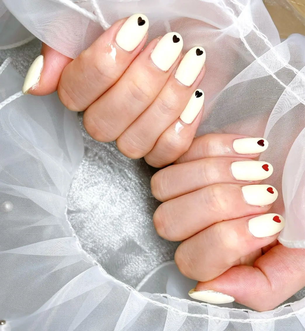 ネイル ハンドネイル GAL_ NAILのネイルデザイン