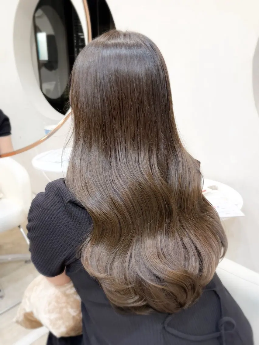 ロング カラー バレイヤージュ ベージュカラー ブリーチ ケアブリーチ ダブルカラー ヘアカラー トリートメント ミディアム/顔周り/ ベージュ🌼mayuのヘアスタイル