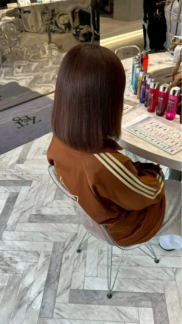 ショート カラー ヘアカラー himari💜 暖色/レイヤーカットのヘアスタイル