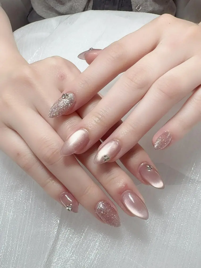 ネイル フレンチネイル グラデーション 韓国ネイル マグネットネイル ミラーネイル ハンドネイル Squen Nail shinjukuのネイルデザイン