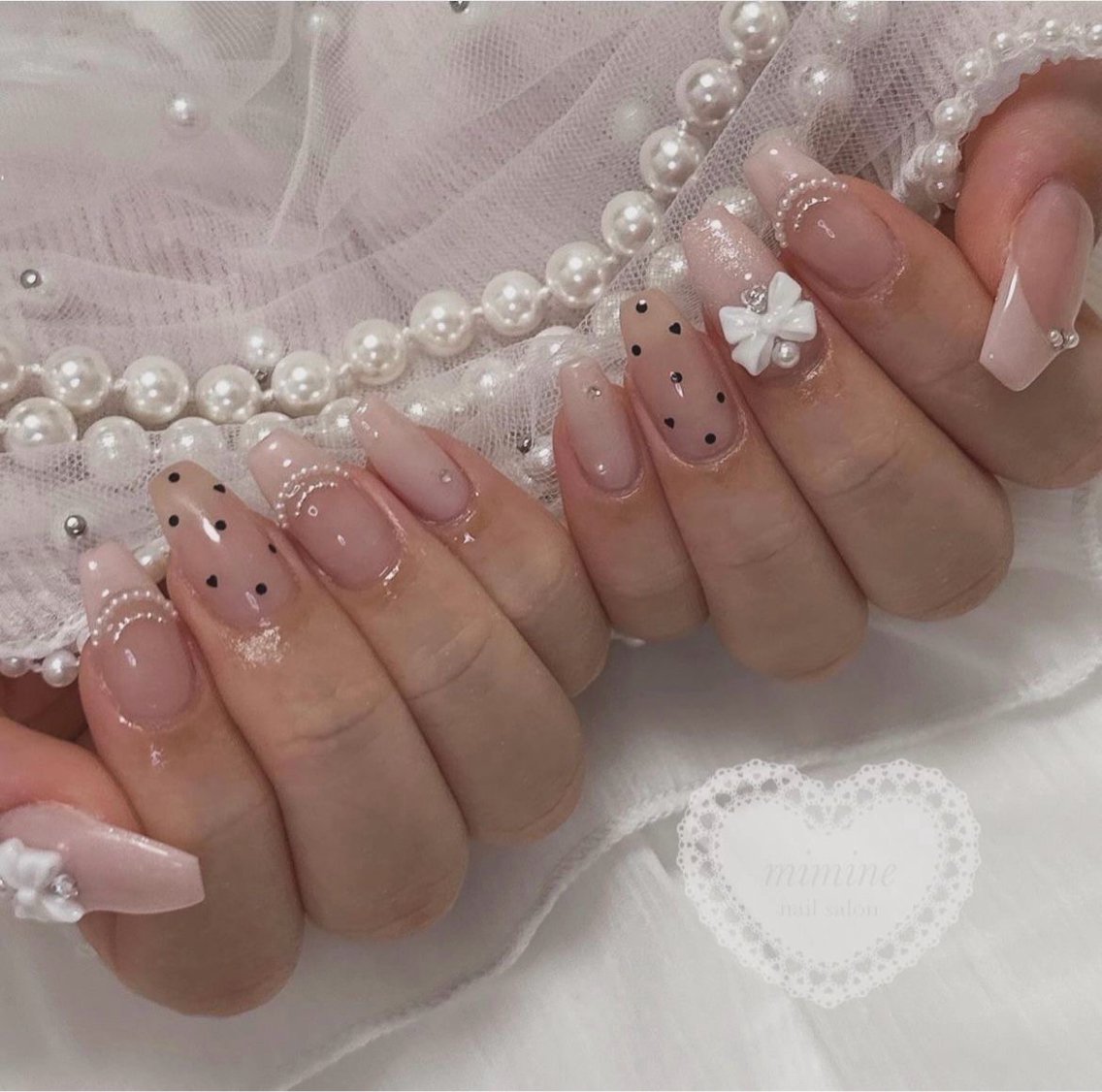 ネイル アートネイル フレンチネイル ジェルネイル キラキラネイル 韓国ネイル ハンドネイル ICE Nailsのネイルデザイン