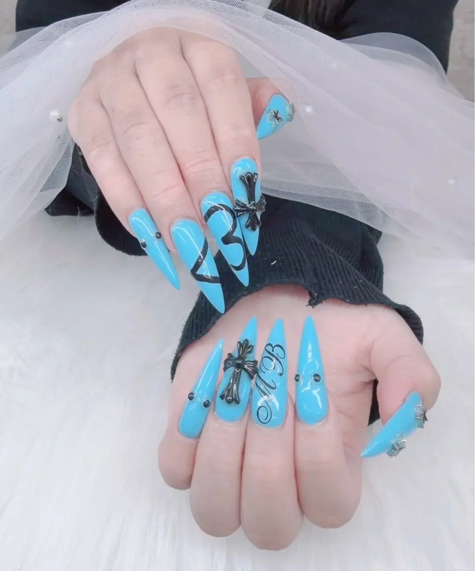 ネイル ありさ ARISAのネイルデザイン