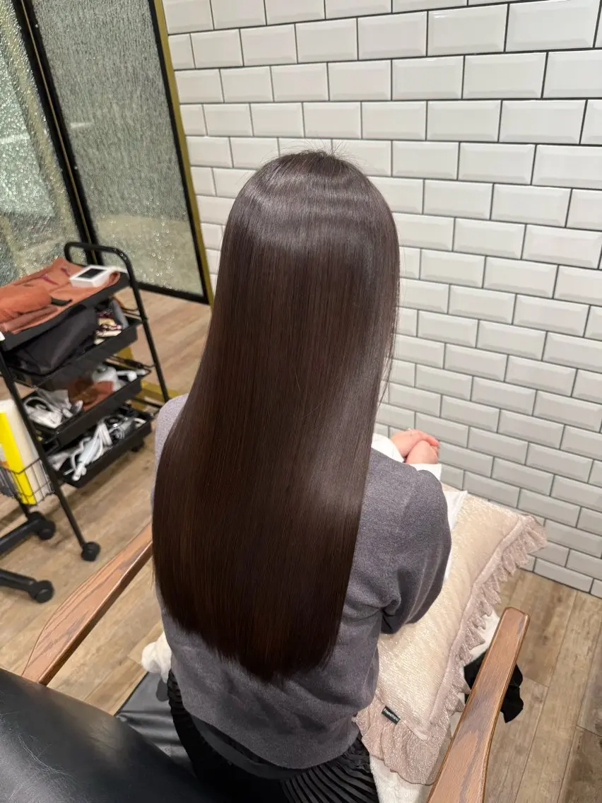 ロング カット 縮毛矯正 yuki🤍髪質改善 顔まわり/レイヤーのヘアスタイル