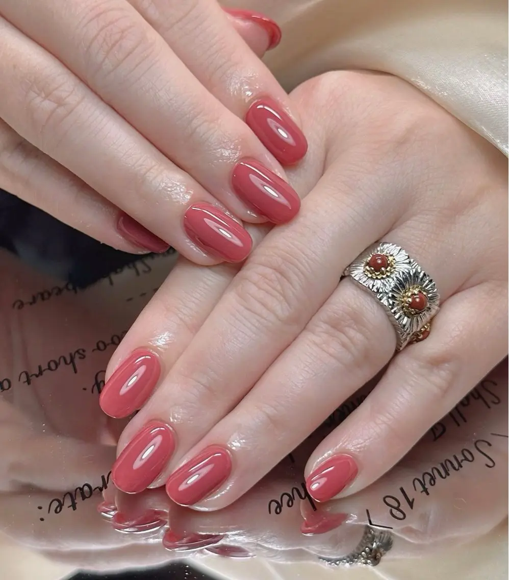 ネイル べっ甲ネイル チークネイル 成人式 長さ出し フラッシュネイル For you. Nail Salonのネイルデザイン