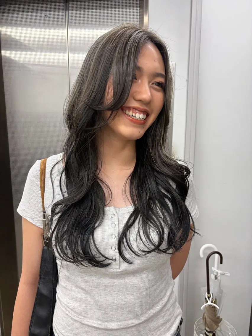 ロング カラー ヘアカラー Nico☺︎🎀YU レイヤー/カットのヘアスタイル