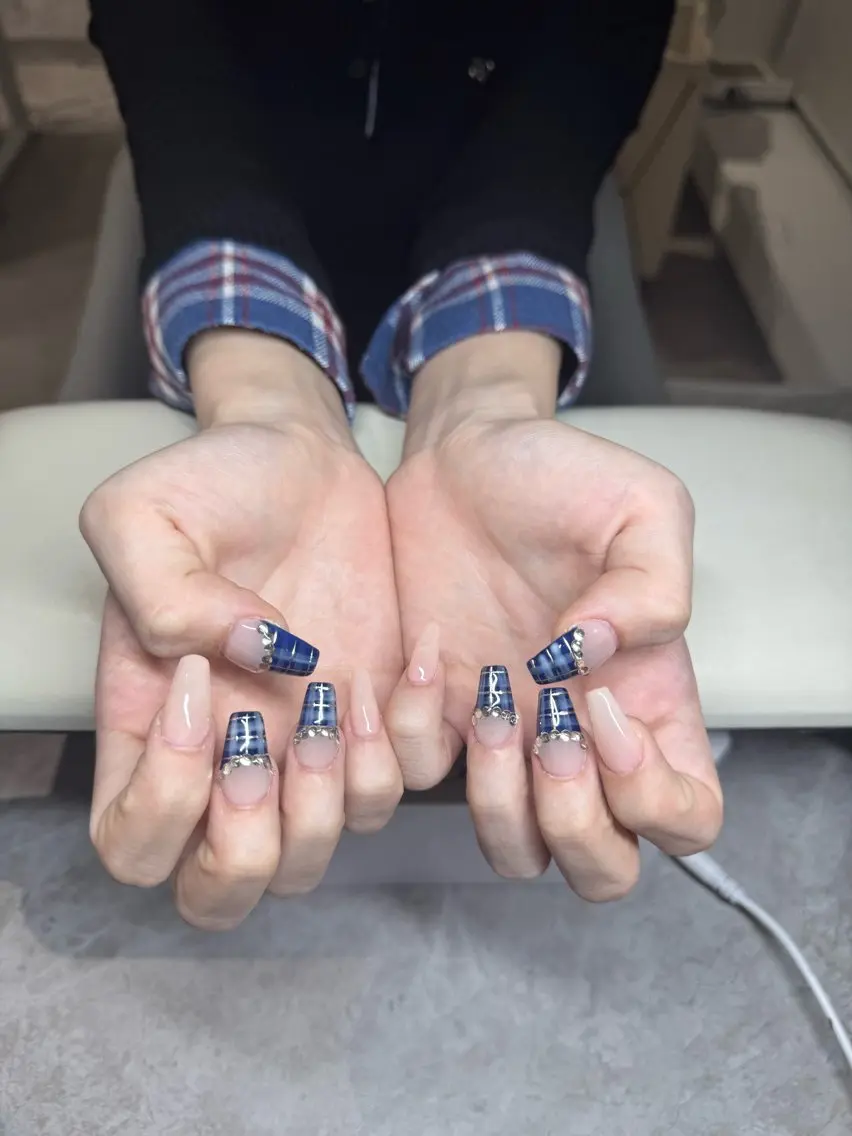 ネイル ハンドネイル IROHA NAIL 北村菜帆のネイルデザイン