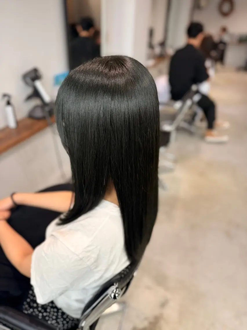 ロング カラー ヘアカラー 手話/耳が聞こえない 🦻🏻/山本しずほのヘアスタイル