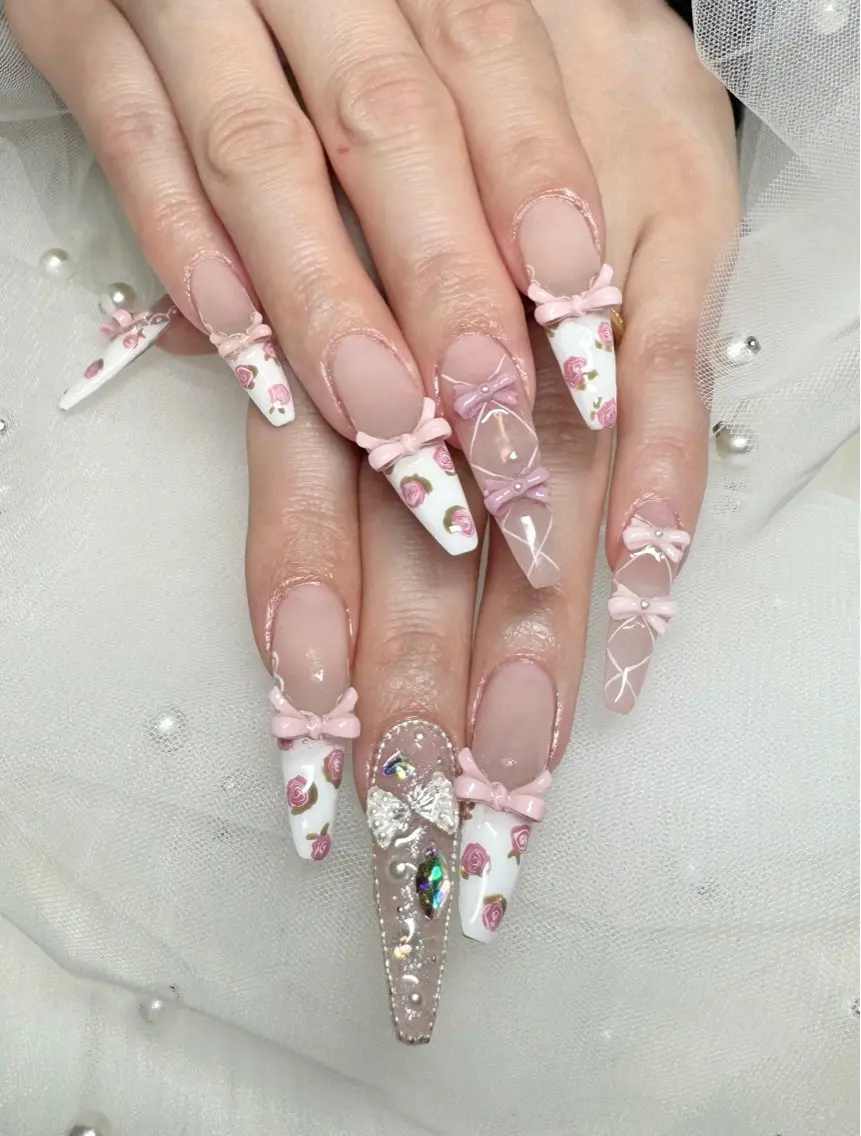 (スカルプ)フレンチネイルの写真
