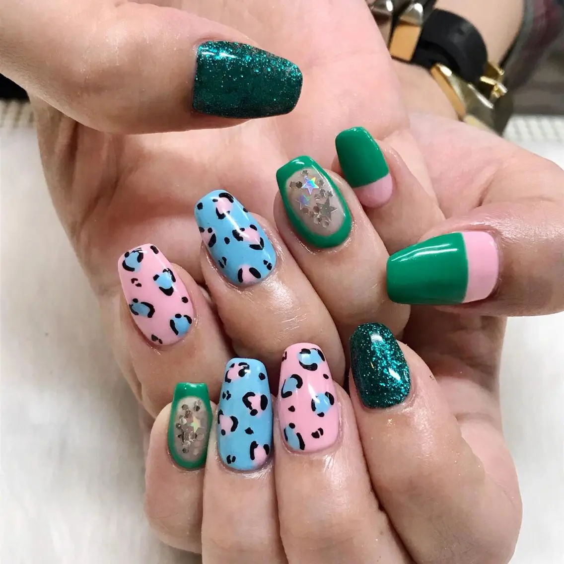 ネイル 持ち込み Nail lieNのネイルデザイン