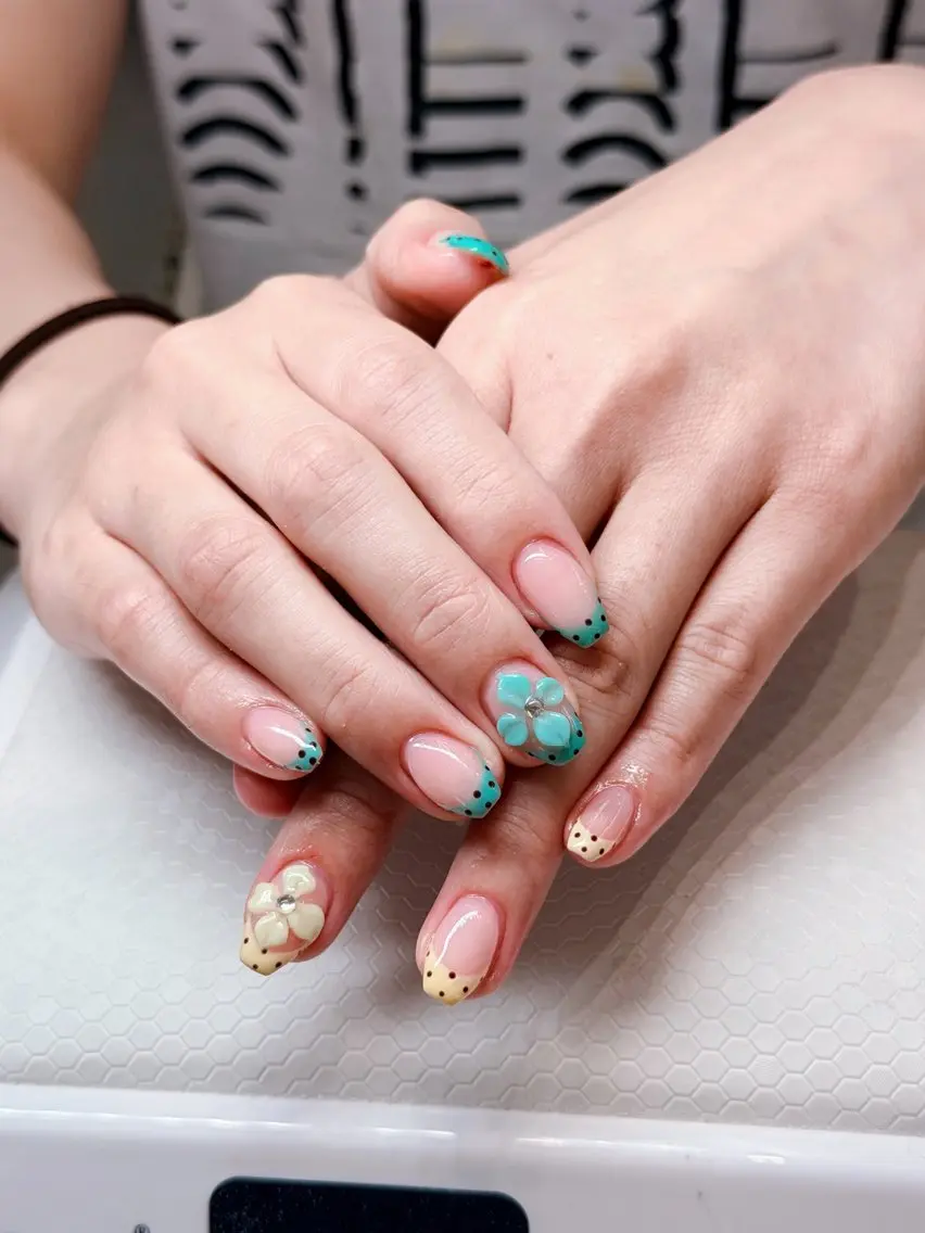 カラー RUBY NAIL& BEAUTY SPAのネイルデザイン