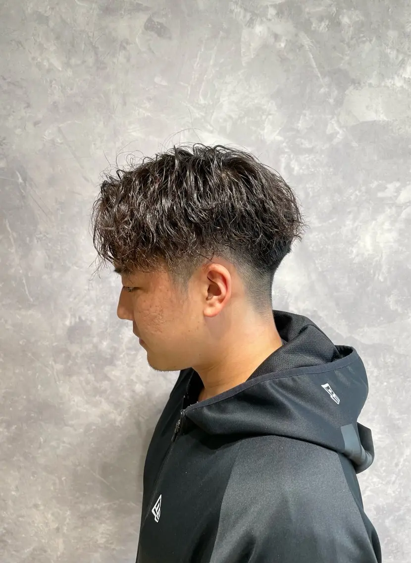 メンズ センターパート カット Mika/ SOiL岡崎のヘアスタイル