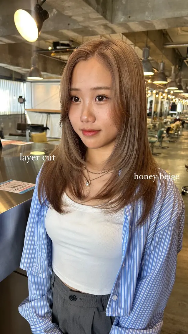 ロング カラー ブリーチ ハイトーンカラー カット ヘアカラー 海外レイヤー /NAGISAのヘアスタイル