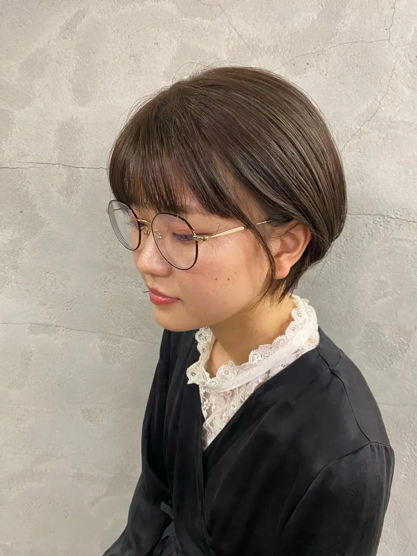 ショート 🪞垢抜けカット/ 艶カラー/小山京華のヘアスタイル