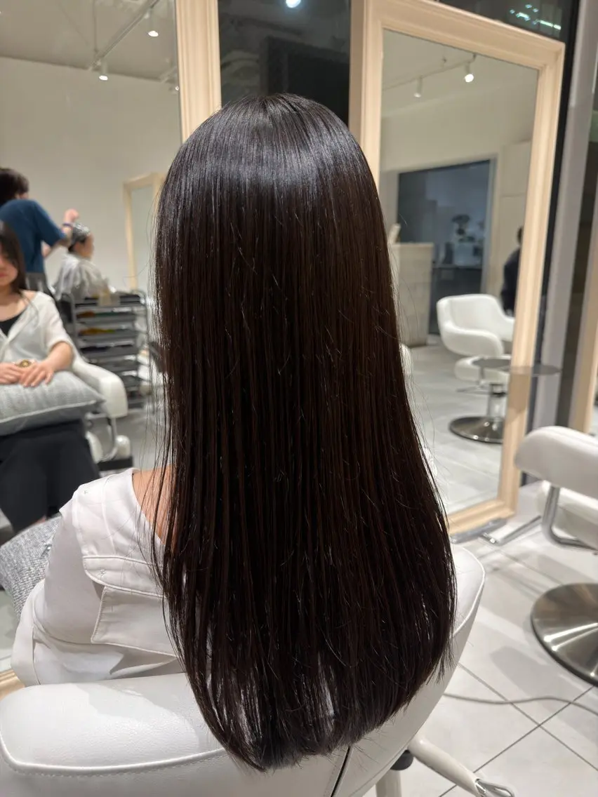 ロング 縮毛矯正 ✨透明感カラー✨/ ✨グレージュ✨こますのヘアスタイル